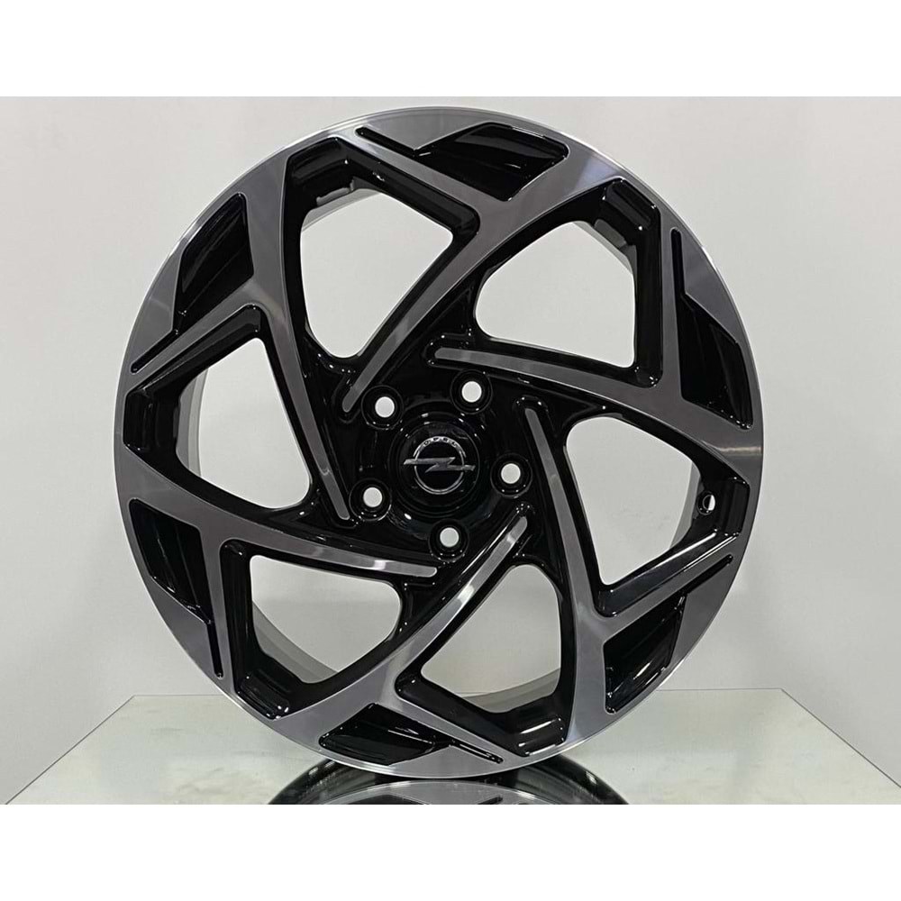 18X8 JANT RC 172 5X120 ET45-67,1 BLACK DIAMOND