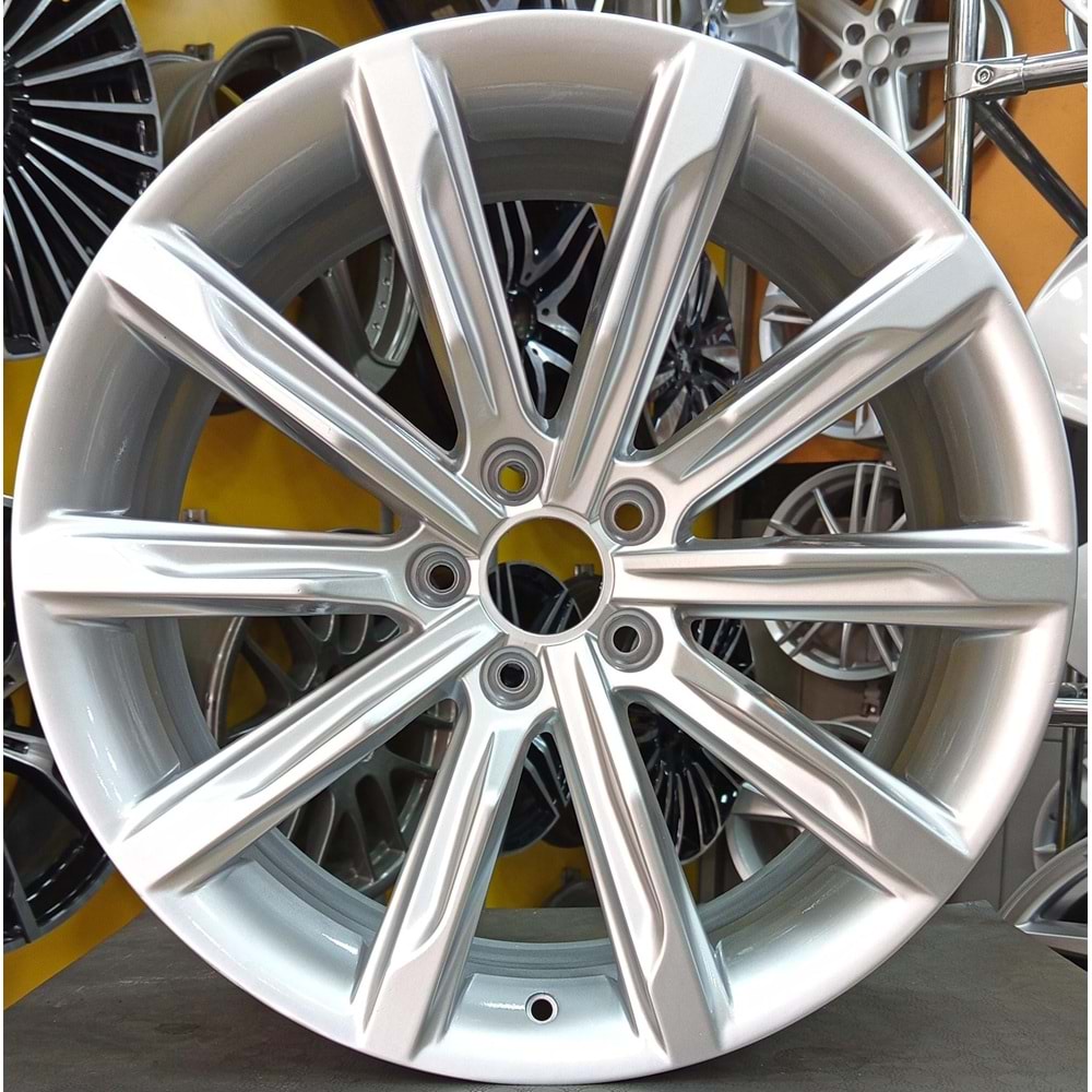 19X8.5 ÇIKMA JANT 5X112 ET 35 REPLİKA