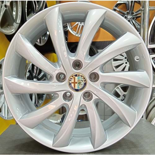 17X7.5 ÇIKMA JANT 5X110 ET:41 OEM ALFA ROMEO GULİETTA