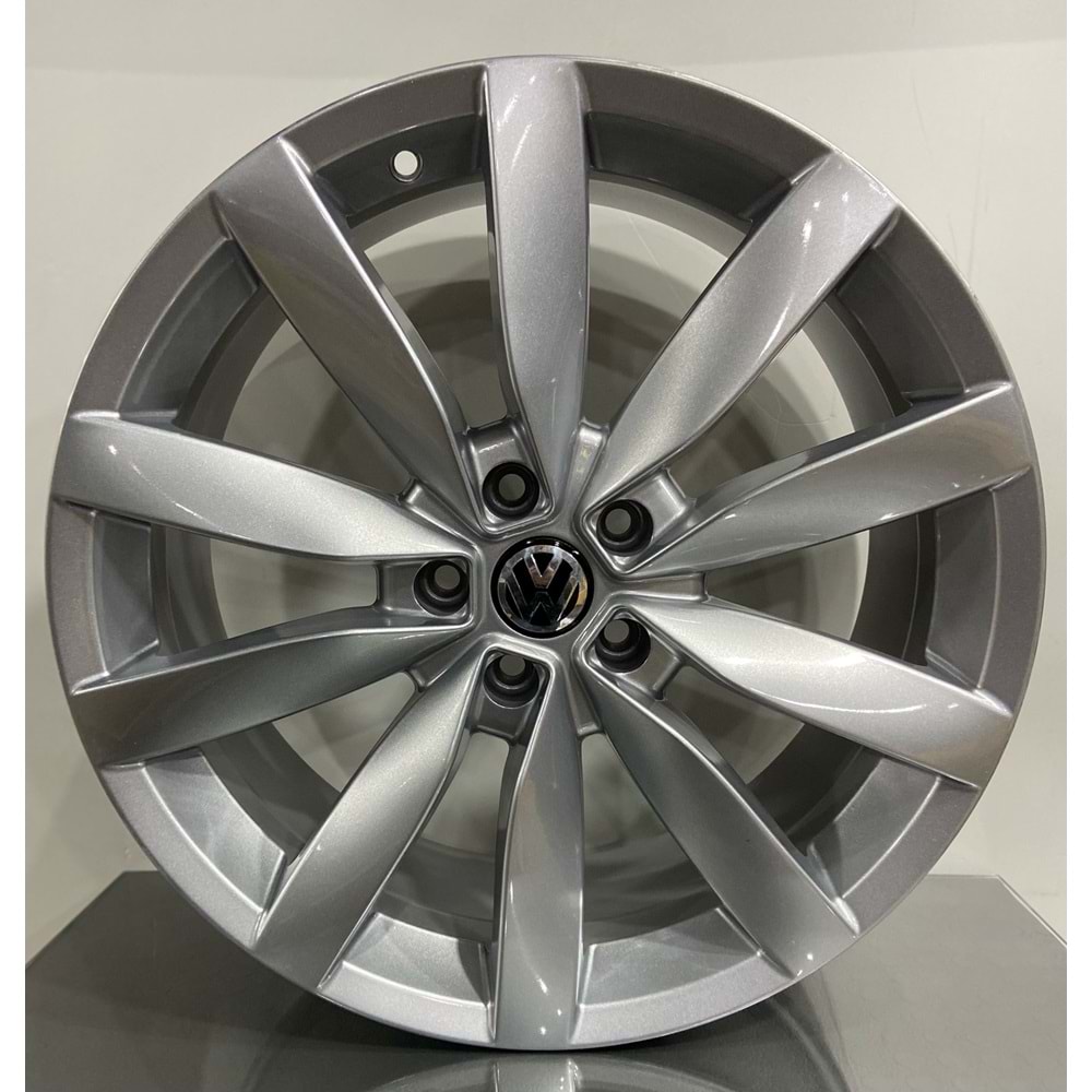 19X8,5 JANT ELT 392 5X112 ET40-57,6 SILVER LUGANO