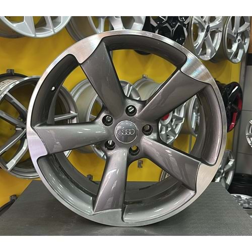 18X8 5X112 AUDİ ÇIKMA JANT