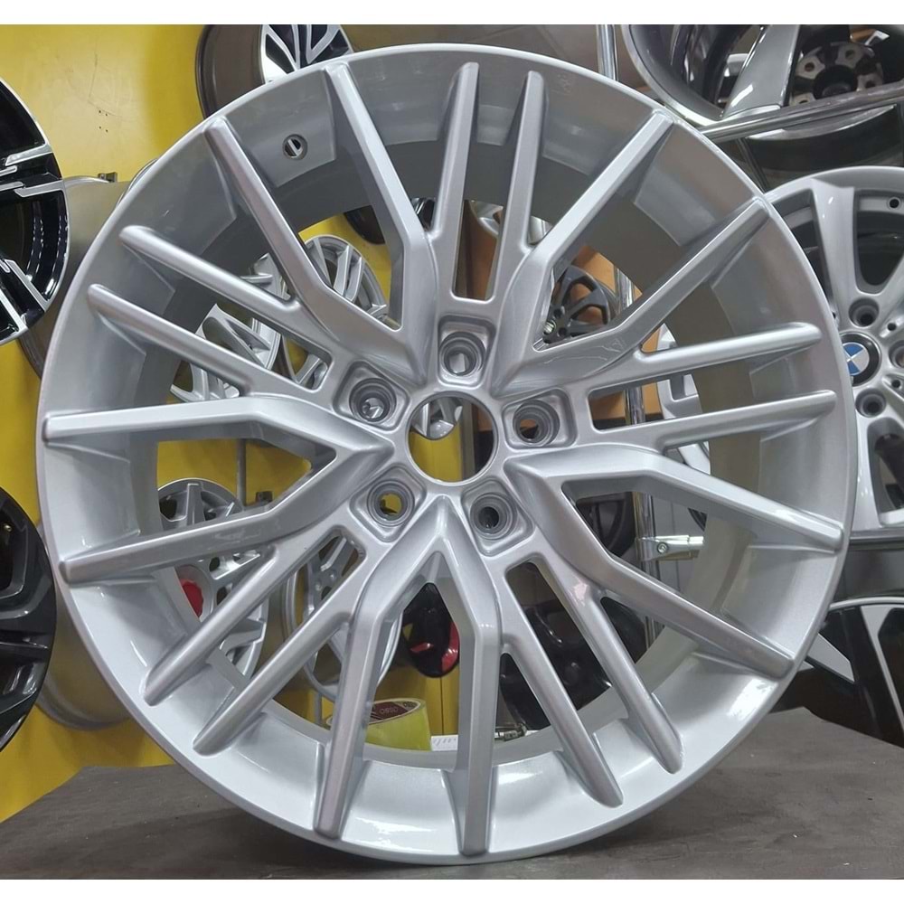 18X8 ÇIKMA JANT 5X114,3 ET:40
