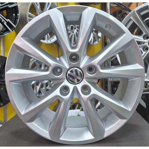 18X8 ÇIKMA JANT 5X130 ET:53 OEM VW
