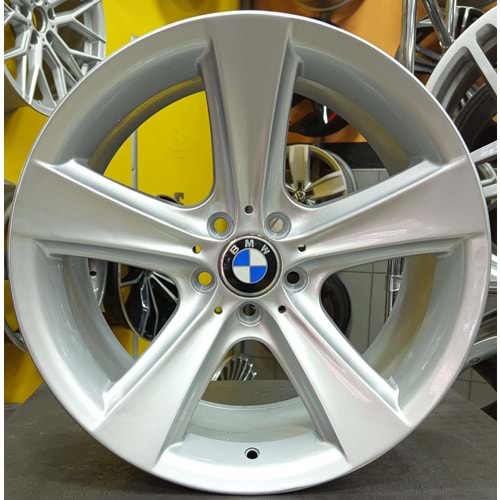17X8-9 (ÖN-ARKA) 5X105 ÇIKMA JANT ET 30-25 REPLİKA KARPUZ JANT